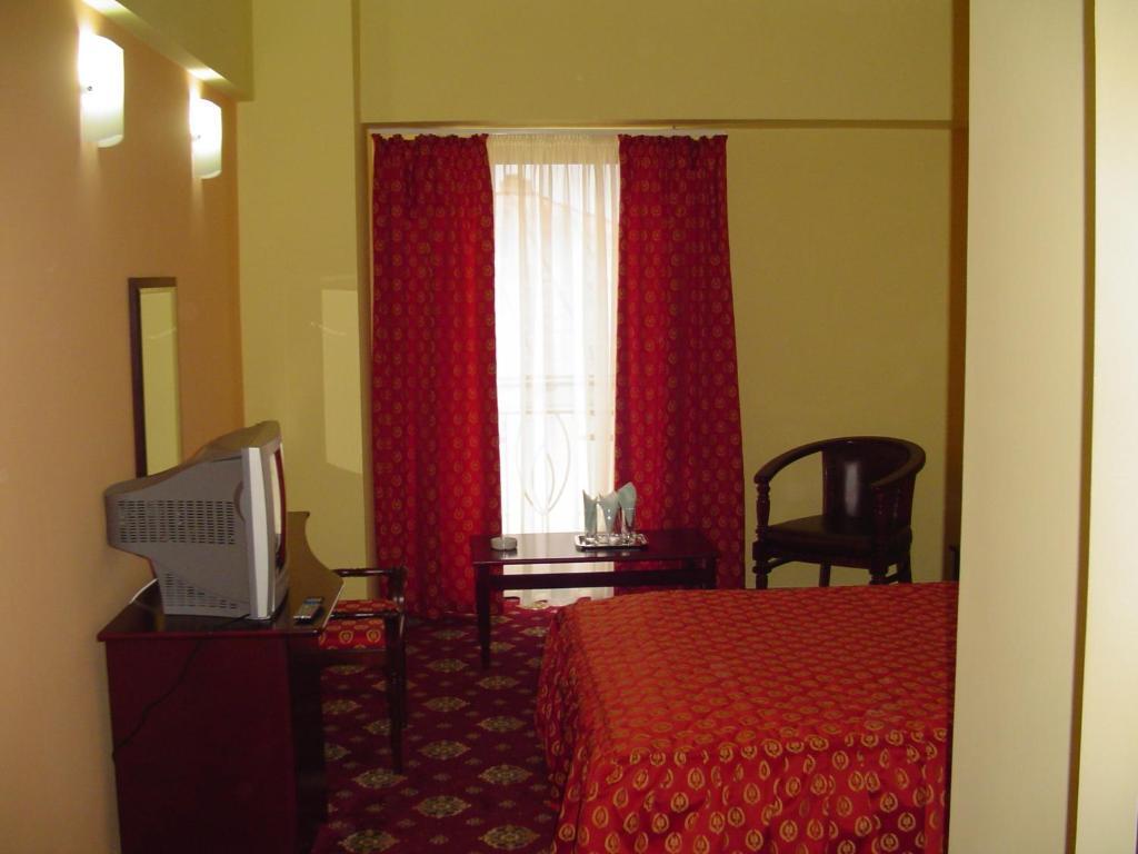 Hotel Europa Ploiesti Ruang foto
